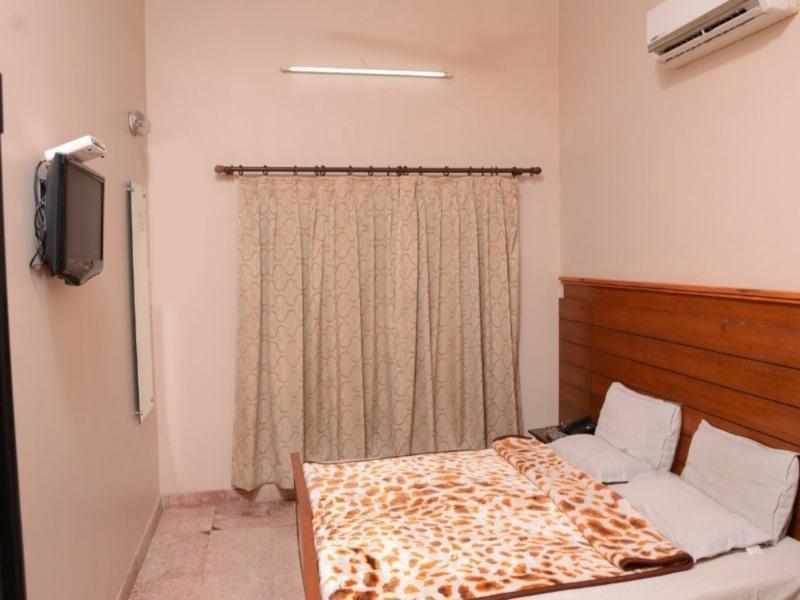 Capital O 10953 Dayal Lodge - A Boutique Hotel Agra  Luaran gambar