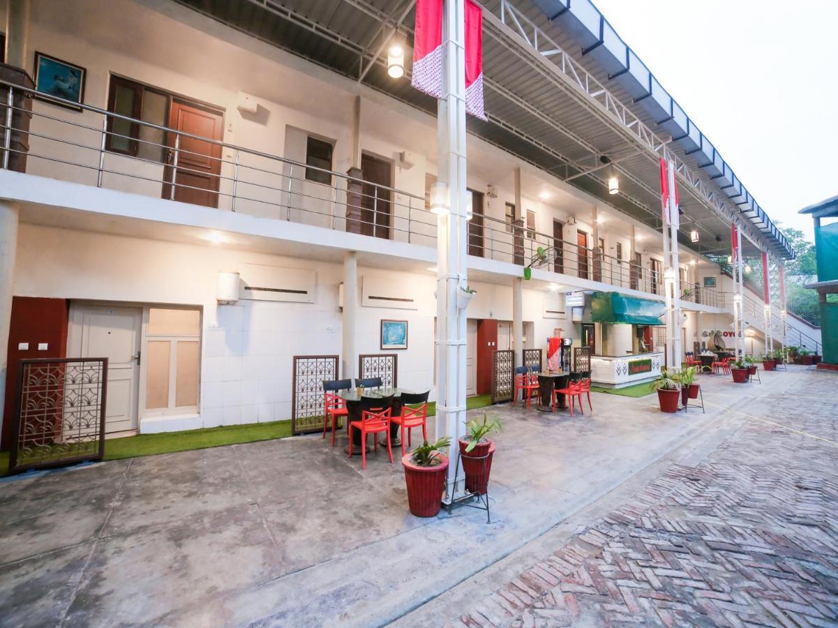 Capital O 10953 Dayal Lodge - A Boutique Hotel Agra  Luaran gambar